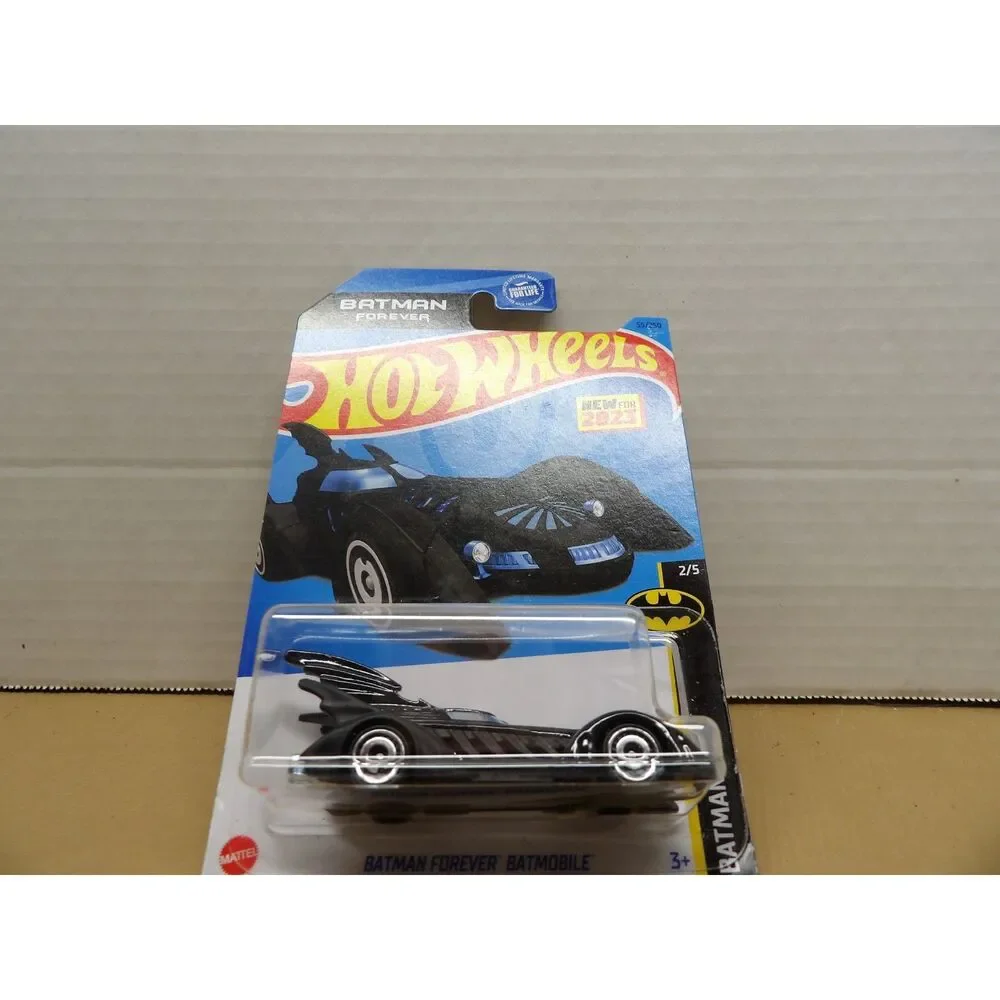 Hot Wheels Batmobile 2023 1:64 Batman Series DC Comics Diecast Car